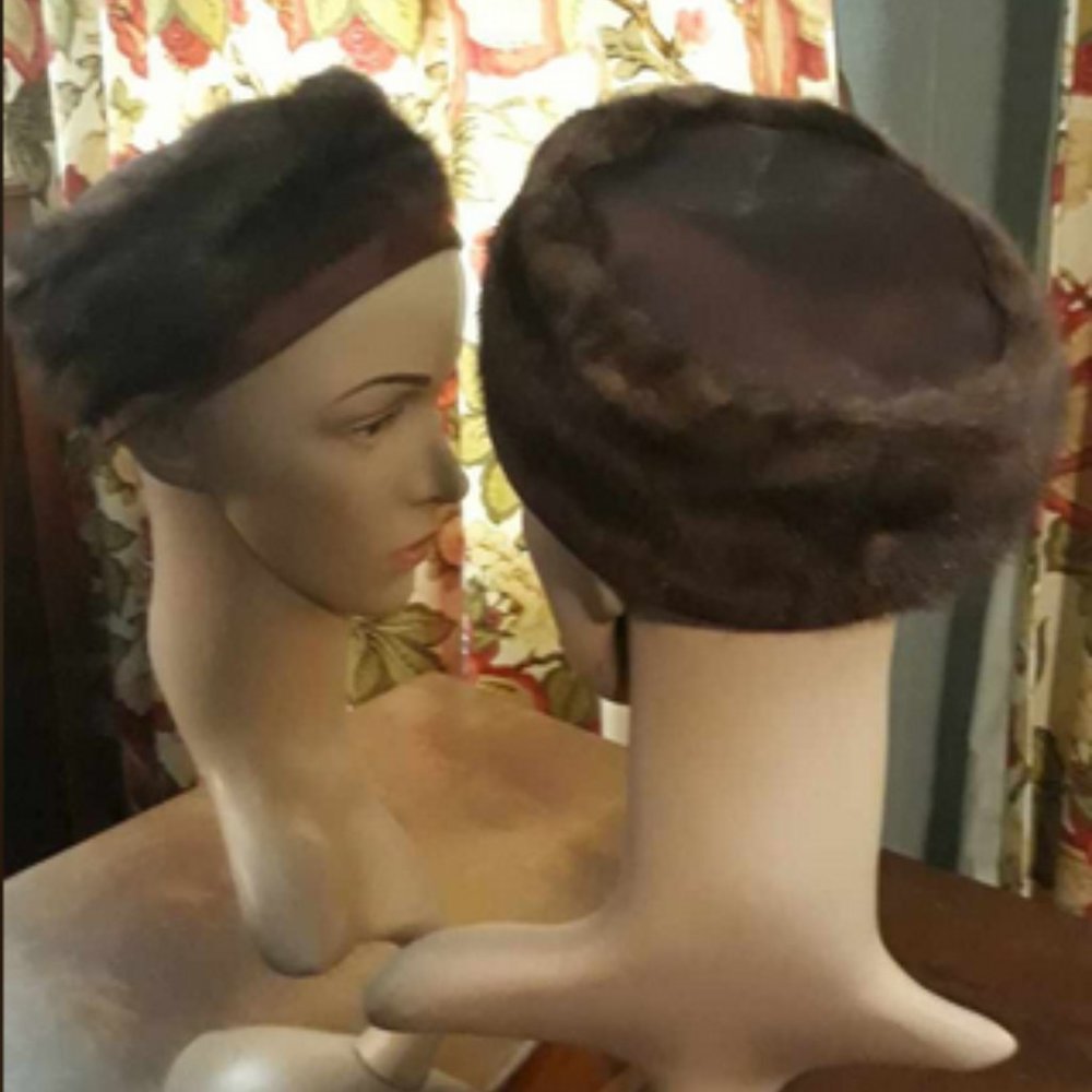 Vintage mink and russet colored taffeta pillbox style hat.